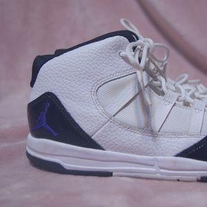 'Max Aura' Jordans